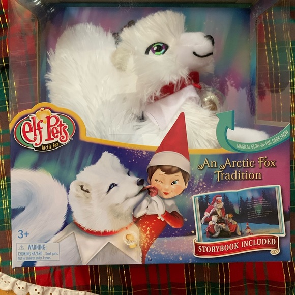 Elf on the Shelf Pets White Arctic Fox With Storybook - Picture 2 of 15